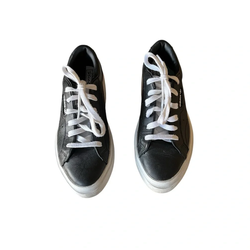 Adidas Sleek Super Womens Size 5.5‎ Black Athletic Casual Shoes Sneakers EE4519